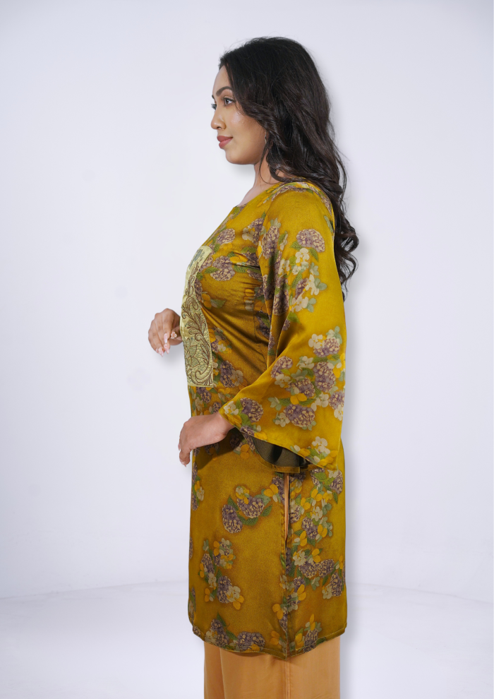 EMBROIDERIED Single Tunic