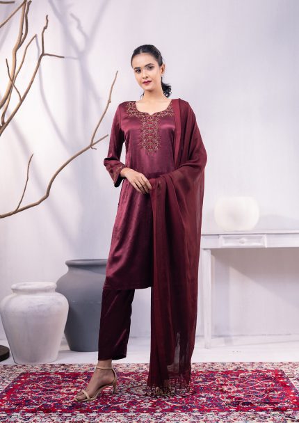 Maroon Oak 3 Pcs Kameez Set