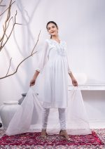 White 2 Pcs round hem Gaun Set